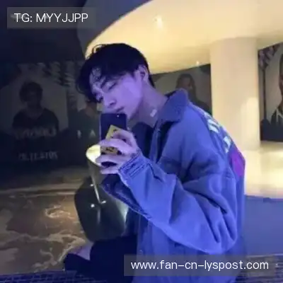 蓬盈晓